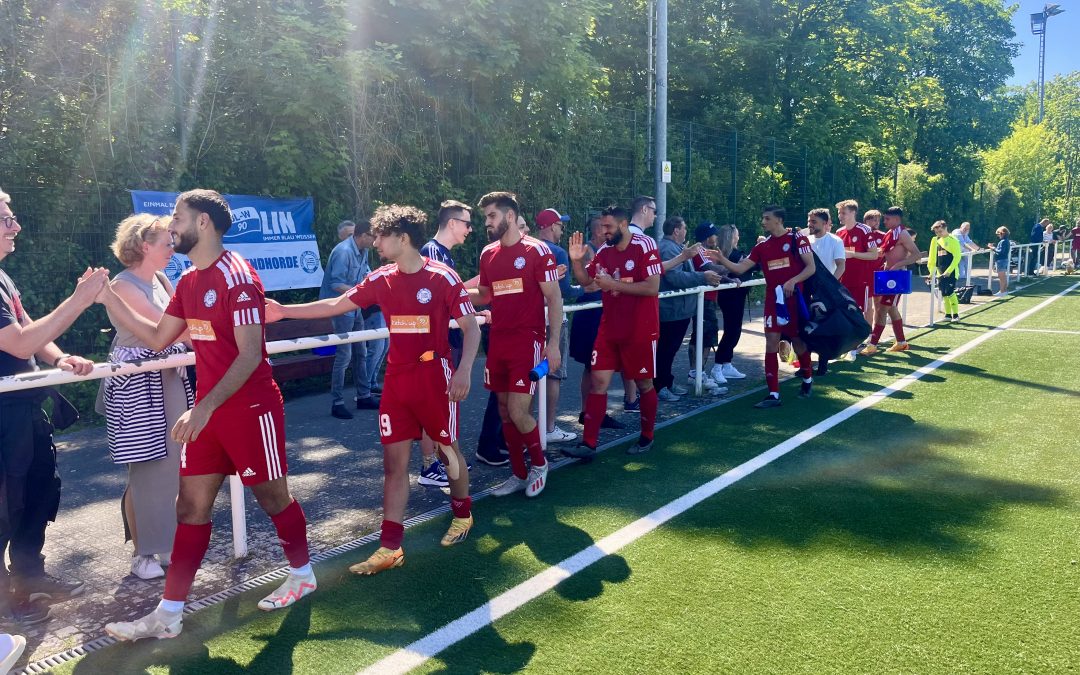 1. Herren: Wichtiger 2-1-Auswärtssieg bei Stern Britz!